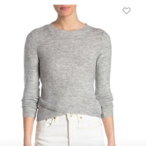 NEW Elodie L Crew Neck Lightweight Sweater Tulip Hem Knit Top Gray